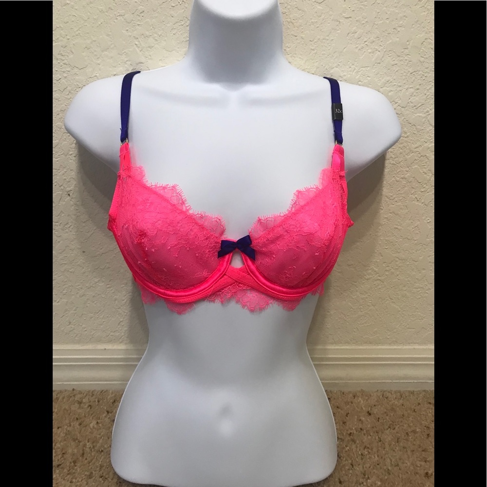 NWT Victoria’s Secret bra